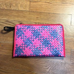 Basket weave pouch